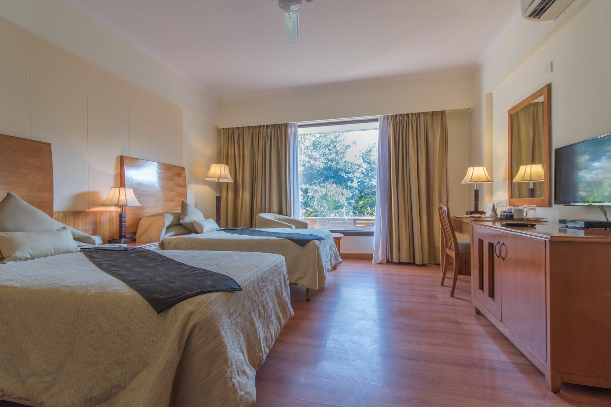 Kammasandra Sai Vishram Business Hotel מראה חיצוני תמונה